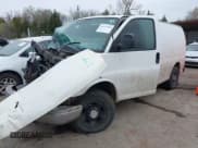 ✅ 2014 Chevrolet Express Cargo • VIN: 1GCWGFCB1E1113057 • Lot: 41913600. Wystawiony na IAAI z przebiegiem 196 605 mil. Bezpłatny archiwum sprzedaży aukcyjnych z USA i szczegółowy raport historii pojazdu na DreamBid. Zdjęcie 2.