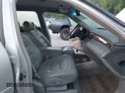 ✅ 2000 Cadillac DeVille • VIN: 1G6KD54Y2YU343796 • Лот: 42640653. Опубликован ранее на IAAI с пробегом 135 758 миль. Бесплатный доступ к архиву аукционных продаж из США и подробный отчёт об истории автомобиля на DreamBid. Изображение 5.