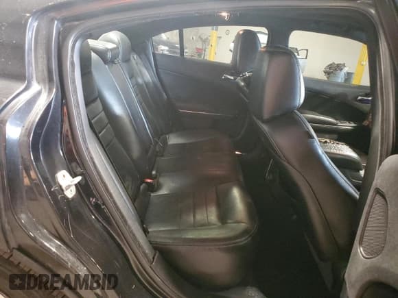 ✅ 2011 Dodge Charger Rallye • VIN: 2B3CL3CGXBH500438 • Lot: 65832495. Wystawiony na Copart z przebiegiem 177 000 mil. Bezpłatny archiwum sprzedaży aukcyjnych z USA i szczegółowy raport historii pojazdu na DreamBid. Zdjęcie 10.