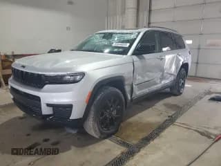 ✅ 2025 Jeep Grand Cherokee Laredo X • VIN: 1C4RJKAG5S8647297 • Лот: 85648035. Опубликован ранее на Copart с пробегом 7 515 миль. Бесплатный доступ к архиву аукционных продаж из США и подробный отчёт об истории автомобиля на DreamBid. Изображение 1.