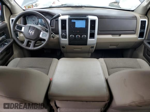 ✅ 2009 Dodge 1500 SLT • VIN: 1D3HV18P39S781679 • Lot: 44516065. Wystawiony na Copart z przebiegiem 209 366 mil. Bezpłatny archiwum sprzedaży aukcyjnych z USA i szczegółowy raport historii pojazdu na DreamBid. Zdjęcie 8.