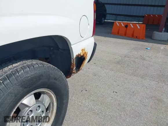 2001 Chevrolet Tahoe LT с VIN 1GNEK13T01J287838, выставлен на аукционе IAAI как лот 42525773 с пробегом 145 730 миль миль и . История ставок и продаж доступна на DreamBid. Изображение 6.