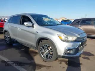 2018 Mitsubishi Outlander SE with VIN JA4AP3AW6JZ027070, listed as a IAAI auction lot 42603386 with 135,012 mi miles and . Bid and sale history available at DreamBid. Image 1.