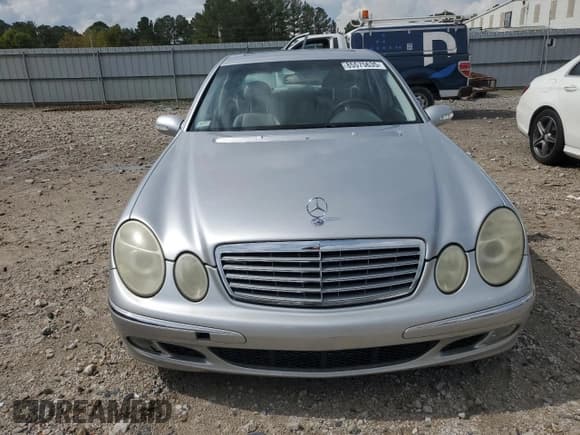 ✅ 2005 Mercedes-Benz E 500 • VIN: WDBUF83J95X165951 • Lot: 85575635. Listed on Copart with Not provided. Free auction sales archive from the USA and detailed vehicle history report at DreamBid. Image 5.