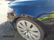 ✅ 2013 Volkswagen CC Executive • VIN: WVWGU7AN5DE537154 • Lot: 43823018. Wystawiony na IAAI z przebiegiem 195 941 mil. Bezpłatny archiwum sprzedaży aukcyjnych z USA i szczegółowy raport historii pojazdu na DreamBid. Zdjęcie 6.