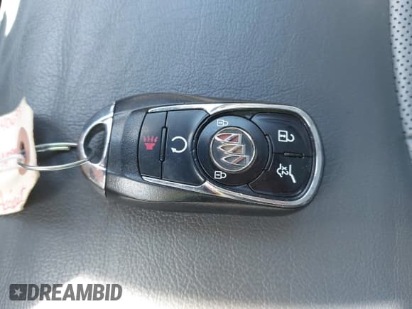 ✅ 2020 Buick Envision Essence • VIN: LRBFXCSA3LD195231 • Lot: 42230555. Listed on IAAI with 56,985 mi. Free auction sales archive from the USA and detailed vehicle history report at DreamBid. Image 11.