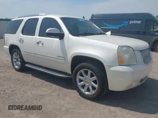 ✅ 2011 GMC Yukon Denali • VIN: 1GKS1EEF2BR285500 • Lot: 43158408. Listed on IAAI with 152,055 mi. Free auction sales archive from the USA and detailed vehicle history report at DreamBid. Image 1.
