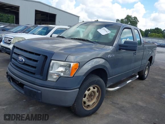 ✅ 2011 Ford F-150 XL • VIN: 1FTEX1CM3BFC69485 • Lot: 42970586. Listed on IAAI with 258,791 mi. Free auction sales archive from the USA and detailed vehicle history report at DreamBid. Image 2.