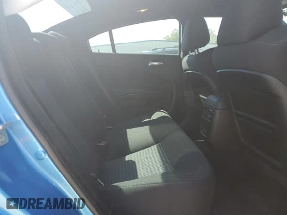 ✅ 2023 Dodge Charger R/T • VIN: 2C3CDXCT5PH656186 • Lot: 82044095. Wystawiony na Copart z przebiegiem 12 749 mil. Bezpłatny archiwum sprzedaży aukcyjnych z USA i szczegółowy raport historii pojazdu na DreamBid. Zdjęcie 10.