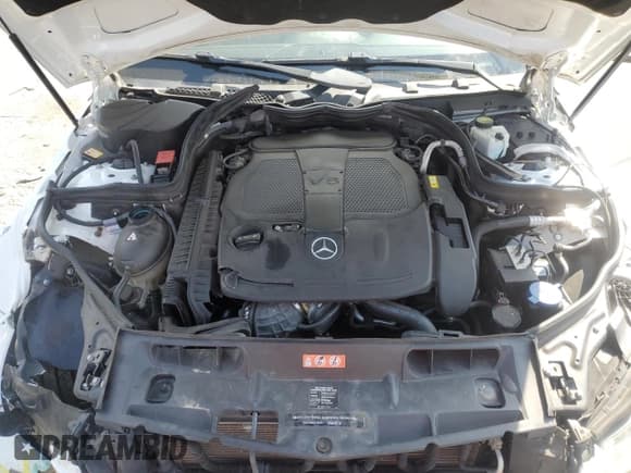 ✅ 2014 Mercedes-Benz C 300 Sport • VIN: WDDGF8AB4ER317624 • Lot: 82222635. Wystawiony na Copart z przebiegiem Nie podano. Bezpłatny archiwum sprzedaży aukcyjnych z USA i szczegółowy raport historii pojazdu na DreamBid. Zdjęcie 11.