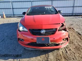 ✅ 2017 Buick Cascada Sport Touring • VIN: W04WJ3N54HG075620 • Lot: 82200985. Wystawiony na Copart z przebiegiem 89 114 mil. Bezpłatny archiwum sprzedaży aukcyjnych z USA i szczegółowy raport historii pojazdu na DreamBid. Zdjęcie 5.