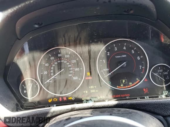 ✅ 2015 BMW 4 Series 428i xDrive • VIN: WBA4C9C56FD331250 • Lot: 54379025. Listed on Copart with 42,771 mi. Free auction sales archive from the USA and detailed vehicle history report at DreamBid. Image 9.