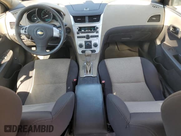 ✅ 2011 Chevrolet Malibu 1LS • VIN: 1G1ZB5E15BF156382 • Lot: 75807684. Listed on Copart with 109,352 mi. Free auction sales archive from the USA and detailed vehicle history report at DreamBid. Image 8.