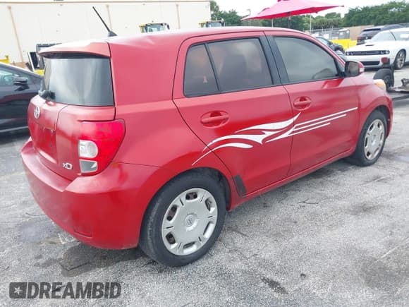 ✅ 2012 Scion xD • VIN: JTKKU4B42C1020357 • Lot: 43266971. Wystawiony na IAAI z przebiegiem 128 082 mil. Bezpłatny archiwum sprzedaży aukcyjnych z USA i szczegółowy raport historii pojazdu na DreamBid. Zdjęcie 4.