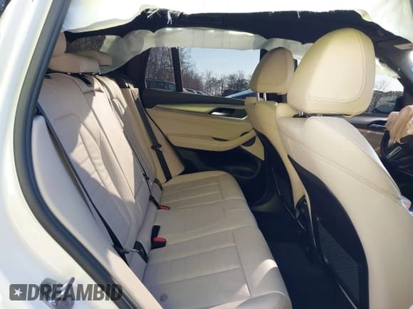 ✅ 2020 BMW X3 M • VIN: 5YMTS0C03L9B77591 • Lot: 41015612. Listed on IAAI with Not provided. Free auction sales archive from the USA and detailed vehicle history report at DreamBid. Image 8.