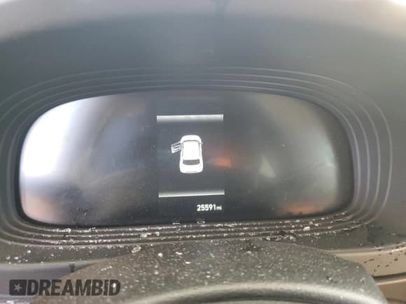 ✅ 2024 Hyundai Venue Limited • VIN: KMHRC8A33RU305757 • Lot: 80766254. Listed on Copart with 25,591 mi. Free auction sales archive from the USA and detailed vehicle history report at DreamBid. Image 9.