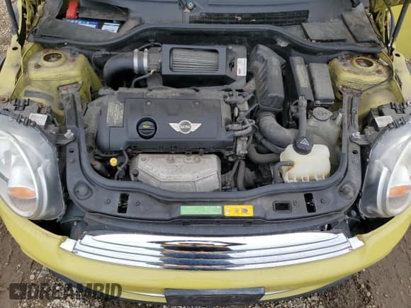 ✅ 2011 MINI Hardtop • VIN: WMWSU3C59BT099891 • Lot: 85599845. Wystawiony na Copart z przebiegiem 93 166 mil. Bezpłatny archiwum sprzedaży aukcyjnych z USA i szczegółowy raport historii pojazdu na DreamBid. Zdjęcie 11.