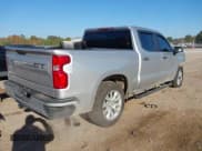 ✅ 2019 Chevrolet Silverado 1500 Custom • VIN: 1GCPWBEH1KZ322054 • Lot: 43470101. Wystawiony na IAAI z przebiegiem 123 541 mil. Bezpłatny archiwum sprzedaży aukcyjnych z USA i szczegółowy raport historii pojazdu na DreamBid. Zdjęcie 4.