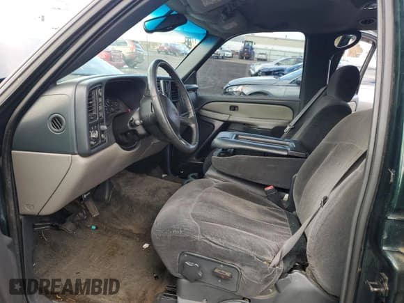 ✅ 2002 Chevrolet Suburban Z71 • VIN: 3GNFK16ZX2G298434 • Лот: 43641805. Опубликован ранее на Copart с пробегом Не указан. Бесплатный доступ к архиву аукционных продаж из США и подробный отчёт об истории автомобиля на DreamBid. Изображение 7.