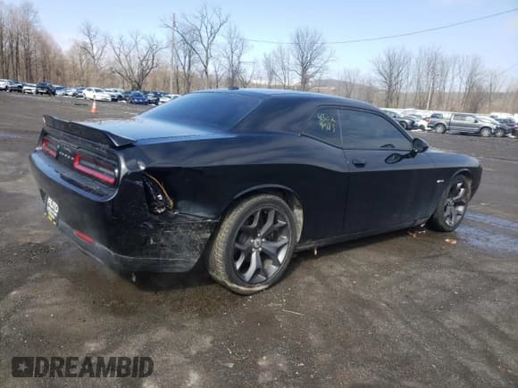 ✅ 2019 Dodge Challenger R/T • VIN: 2C3CDZBT1KH539050 • Lot: 43029983. Wystawiony na Copart z przebiegiem 47 505 mil. Bezpłatny archiwum sprzedaży aukcyjnych z USA i szczegółowy raport historii pojazdu na DreamBid. Zdjęcie 3.