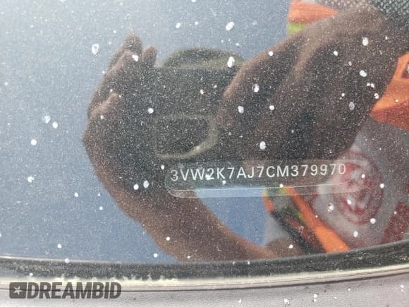 ✅ 2012 Volkswagen Jetta S • VIN: 3VW2K7AJ7CM379970 • Лот: 59538815. Опубликован ранее на Copart с пробегом 113 486 миль. Бесплатный доступ к архиву аукционных продаж из США и подробный отчёт об истории автомобиля на DreamBid. Изображение 12.