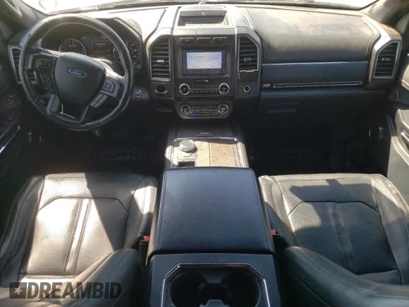 ✅ 2018 Ford Expedition Max Limited • VIN: 1FMJK1KTXJEA19893 • Lot: 70125375. Listed on Copart with 178,335 mi. Free auction sales archive from the USA and detailed vehicle history report at DreamBid. Image 8.