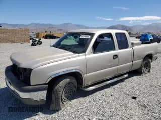 ✅ 2004 Chevrolet Silverado 1500 Work Truck • VIN: 1GCEC19X54Z313324 • Lot: 66506665. Wystawiony na Copart z przebiegiem 144 566 mil mil. Skorzystaj z bezpłatnego archiwum sprzedaży aukcyjnych z USA i zobacz szczegółowy raport historii pojazdu na DreamBid. Zdjęcie 1.