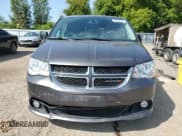 ✅ 2015 Dodge Grand Caravan Crew Plus • VIN: 2C4RDGDG1FR568140 • Lot: 68220774. Wystawiony na Copart z przebiegiem 148 814 mil. Bezpłatny archiwum sprzedaży aukcyjnych z USA i szczegółowy raport historii pojazdu na DreamBid. Zdjęcie 5.