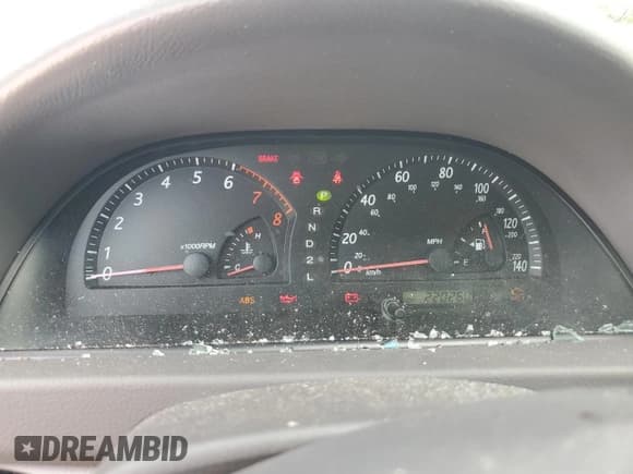 ✅ 2003 Toyota Camry XLE • VIN: 4T1BE30K33U245476 • Lot: 85567045. Listed on Copart with 220,260 mi. Free auction sales archive from the USA and detailed vehicle history report at DreamBid. Image 9.