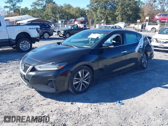 ✅ 2020 Nissan Maxima SV • VIN: 1N4AA6CV3LC361680 • Lot: 43663874. Listed on IAAI with 197,306 mi. Free auction sales archive from the USA and detailed vehicle history report at DreamBid. Image 2.
