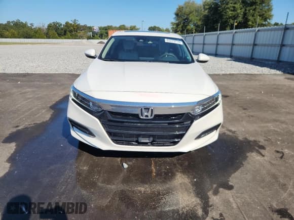 ✅ 2019 Honda Accord EX • VIN: 1HGCV1F44KA117657 • Lot: 93273715. Listed on Copart with 78,869 mi. Free auction sales archive from the USA and detailed vehicle history report at DreamBid. Image 5.