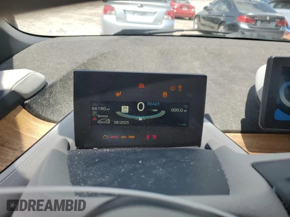 ✅ 2014 BMW i3 • VIN: WBY1Z4C57EV277133 • Lot: 53901285. Listed on Copart with 86,190 mi. Free auction sales archive from the USA and detailed vehicle history report at DreamBid. Image 9.