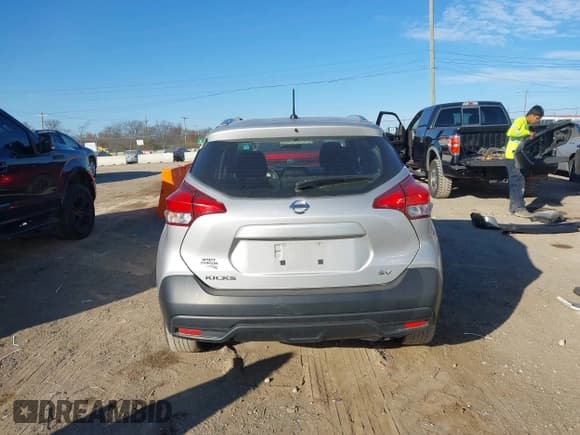 ✅ 2019 Nissan Kicks SR • VIN: 3N1CP5CU0KL535472 • Лот: 43722173. Опубликован ранее на IAAI с пробегом 145 750 миль. Бесплатный доступ к архиву аукционных продаж из США и подробный отчёт об истории автомобиля на DreamBid. Изображение 16.