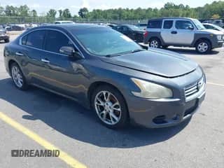 2013 Nissan Maxima SV с VIN 1N4AA5AP5DC815847, выставлен на аукционе IAAI как лот 42758399 с пробегом 168 056 миль миль и . История ставок и продаж доступна на DreamBid. Изображение 1.