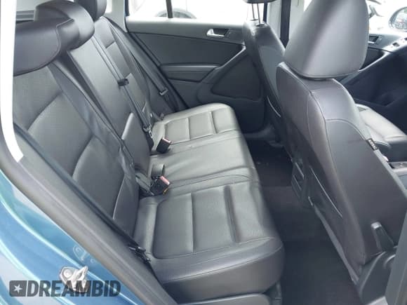 ✅ 2017 Volkswagen Tiguan S • VIN: WVGBV7AX0HW506270 • Лот: 42756230. Опубликован ранее на IAAI с пробегом 41 405 миль. Бесплатный доступ к архиву аукционных продаж из США и подробный отчёт об истории автомобиля на DreamBid. Изображение 8.