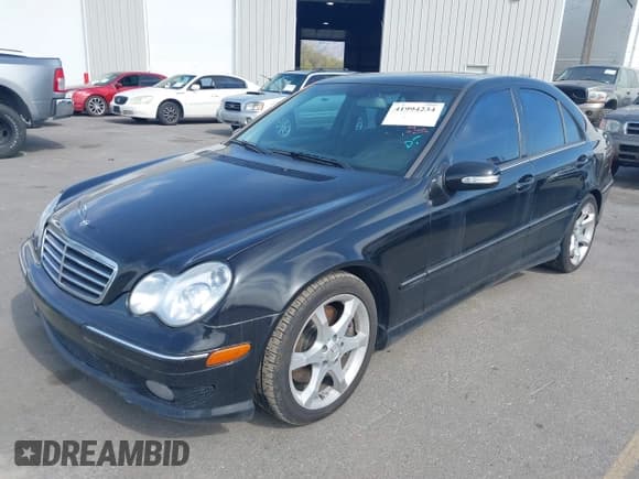 ✅ 2007 Mercedes-Benz C 230 Sport • VIN: WDBRF52H07F929603 • Лот: 41994234. Опубликован ранее на IAAI с пробегом 171 484 миль. Бесплатный доступ к архиву аукционных продаж из США и подробный отчёт об истории автомобиля на DreamBid. Изображение 2.