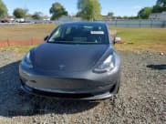 ✅ 2022 Tesla Model 3 Long Range • VIN: 5YJ3E1EB7NF243487 • Лот: 86697515. Опубликован ранее на Copart с пробегом 7 973 миль. Бесплатный доступ к архиву аукционных продаж из США и подробный отчёт об истории автомобиля на DreamBid. Изображение 15.