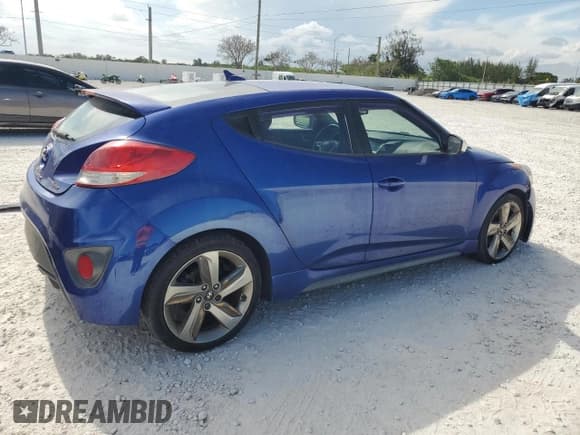 ✅ 2013 Hyundai Veloster Turbo • VIN: KMHTC6AE1DU118926 • Lot: 55747585. Wystawiony na Copart z przebiegiem 92 943 mil. Bezpłatny archiwum sprzedaży aukcyjnych z USA i szczegółowy raport historii pojazdu na DreamBid. Zdjęcie 3.