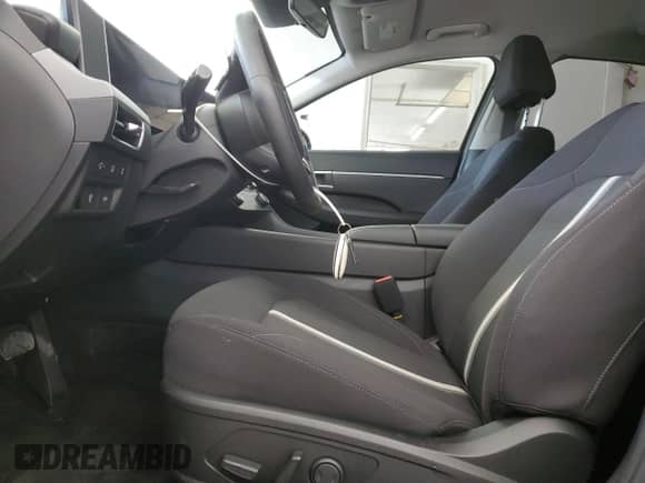 2025 Hyundai Sonata SEL с VIN KMHL34JJ0SA102782, выставлен на аукционе Copart как лот 66094365 с пробегом 14 526 миль миль и Списание • Salvage title. История ставок и продаж доступна на DreamBid. Изображение 7.