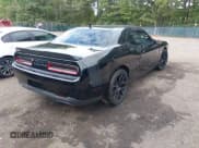 ✅ 2015 Dodge Challenger R/T Scat Pack • VIN: 2C3CDZFJ9FH769692 • Lot: 43193775. Wystawiony na IAAI z przebiegiem 113 934 mil. Bezpłatny archiwum sprzedaży aukcyjnych z USA i szczegółowy raport historii pojazdu na DreamBid. Zdjęcie 4.