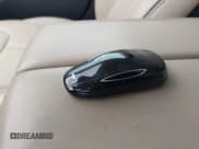 ✅ 2014 Tesla Model S P85D • VIN: 5YJSA1H25EFP64940 • Lot: 43307347. Wystawiony na IAAI z przebiegiem 132 802 mil. Bezpłatny archiwum sprzedaży aukcyjnych z USA i szczegółowy raport historii pojazdu na DreamBid. Zdjęcie 11.