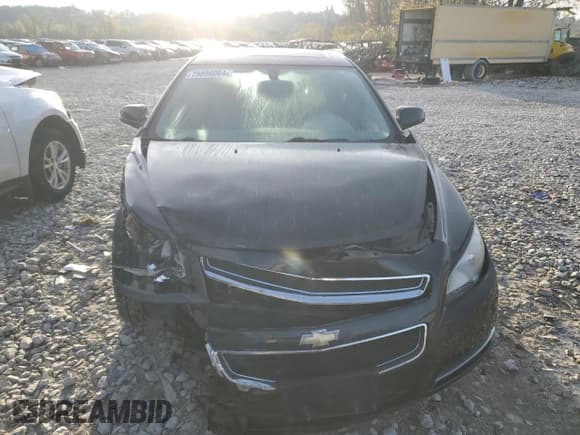 ✅ 2011 Chevrolet Malibu 1LT • VIN: 1G1ZC5E19BF187678 • Lot: 79806064. Listed on Copart with 102,532 mi. Free auction sales archive from the USA and detailed vehicle history report at DreamBid. Image 5.