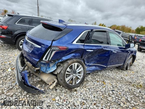 ✅ 2024 Cadillac XT5 AWD Premium Luxury • VIN: 1GYKNDRSXRZ721077 • Лот: 86693415. Опубликован ранее на Copart с пробегом 23 610 миль. Бесплатный доступ к архиву аукционных продаж из США и подробный отчёт об истории автомобиля на DreamBid. Изображение 3.