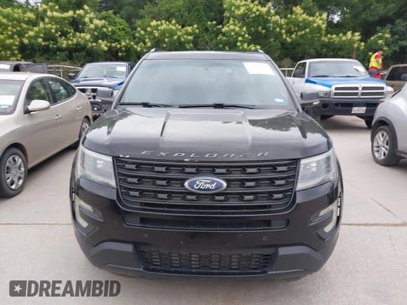 ✅ 2016 Ford Explorer Sport • VIN: 1FM5K8GT6GGC15541 • Lot: 42296535. Wystawiony na IAAI z przebiegiem 197 030 mil. Bezpłatny archiwum sprzedaży aukcyjnych z USA i szczegółowy raport historii pojazdu na DreamBid. Zdjęcie 12.