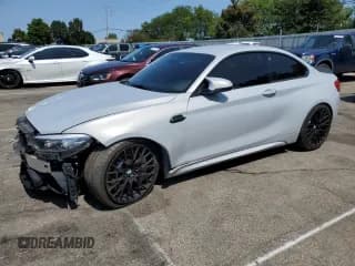 ✅ 2019 BMW M2 Competition • VIN: WBS2U7C55KVJ07752 • Lot: 68128844. Wystawiony na Copart z przebiegiem 67 363 mil. Bezpłatny archiwum sprzedaży aukcyjnych z USA i szczegółowy raport historii pojazdu na DreamBid. Zdjęcie 1.