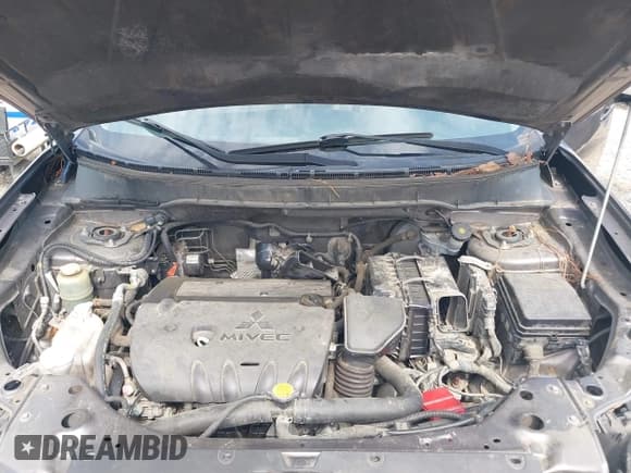 ✅ 2012 Mitsubishi Outlander SE • VIN: JA4AS3AW1CU002897 • Lot: 43079466. Wystawiony na IAAI z przebiegiem 221 765 mil. Bezpłatny archiwum sprzedaży aukcyjnych z USA i szczegółowy raport historii pojazdu na DreamBid. Zdjęcie 10.