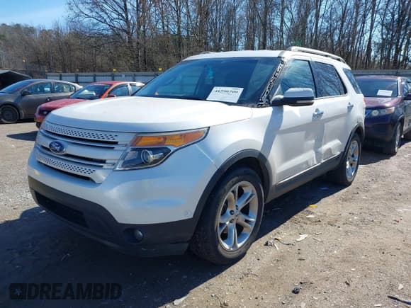 ✅ 2011 Ford Explorer Limited • VIN: 1FMHK8F89BGA36090 • Lot: 41590209. Wystawiony na IAAI z przebiegiem 205 566 mil. Bezpłatny archiwum sprzedaży aukcyjnych z USA i szczegółowy raport historii pojazdu na DreamBid. Zdjęcie 17.