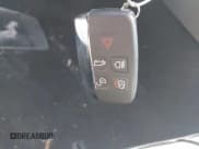 ✅ 2014 Jaguar XJ • VIN: SAJWA1CZ8E8V59961 • Лот: 42757137. Опубликован ранее на IAAI с пробегом 81 946 миль. Бесплатный доступ к архиву аукционных продаж из США и подробный отчёт об истории автомобиля на DreamBid. Изображение 11.