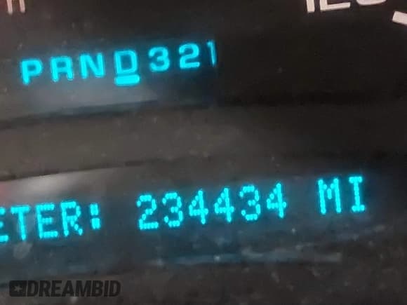 ✅ 2004 Chevrolet Silverado 2500HD LS • VIN: 1GCHK29U54E235372 • Лот: 40829714. Опубликован ранее на IAAI с пробегом 234 434 миль. Бесплатный доступ к архиву аукционных продаж из США и подробный отчёт об истории автомобиля на DreamBid. Изображение 15.