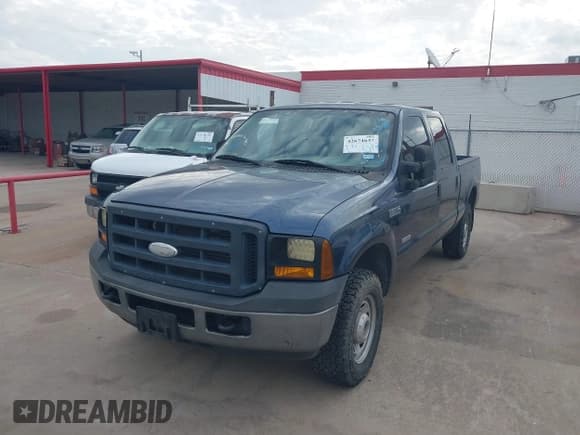 ✅ 2006 Ford F-250 XL • VIN: 1FTSW21P16ED82243 • Lot: 42674637. Listed on IAAI with 153,467 mi. Free auction sales archive from the USA and detailed vehicle history report at DreamBid. Image 6.